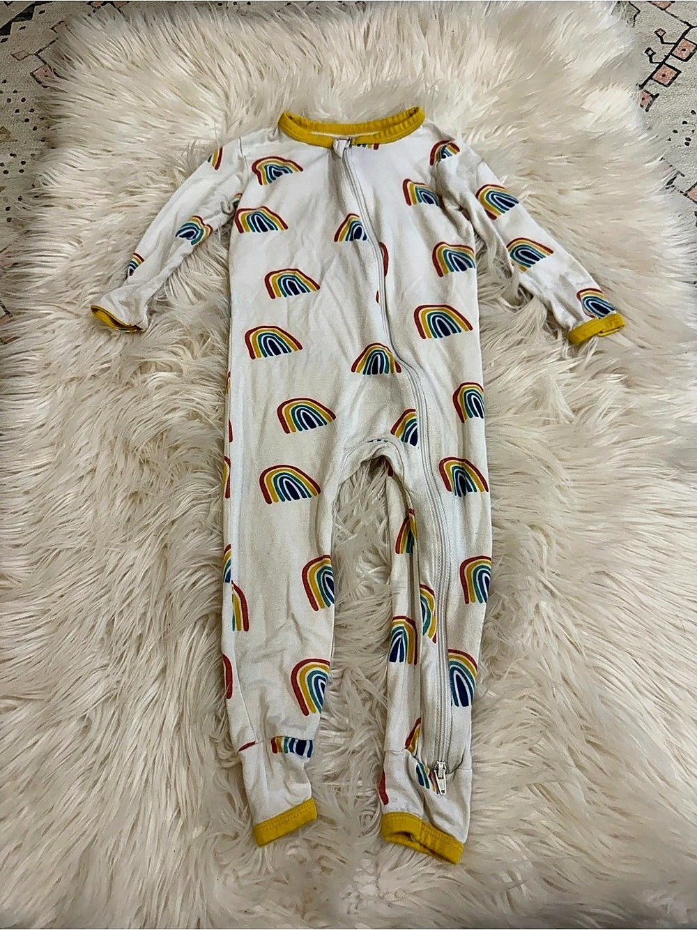 Kyte BABY Zipper One-Piece Romper Rainbow Print 2T